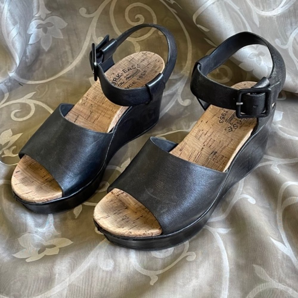 Black Leather Kork Ease Wedges